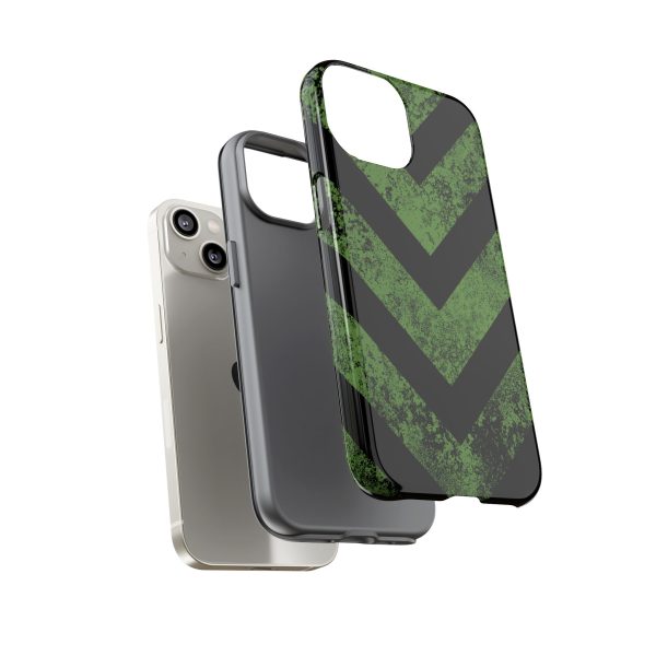 Durable Phone Case with Chevron Design - Image 7